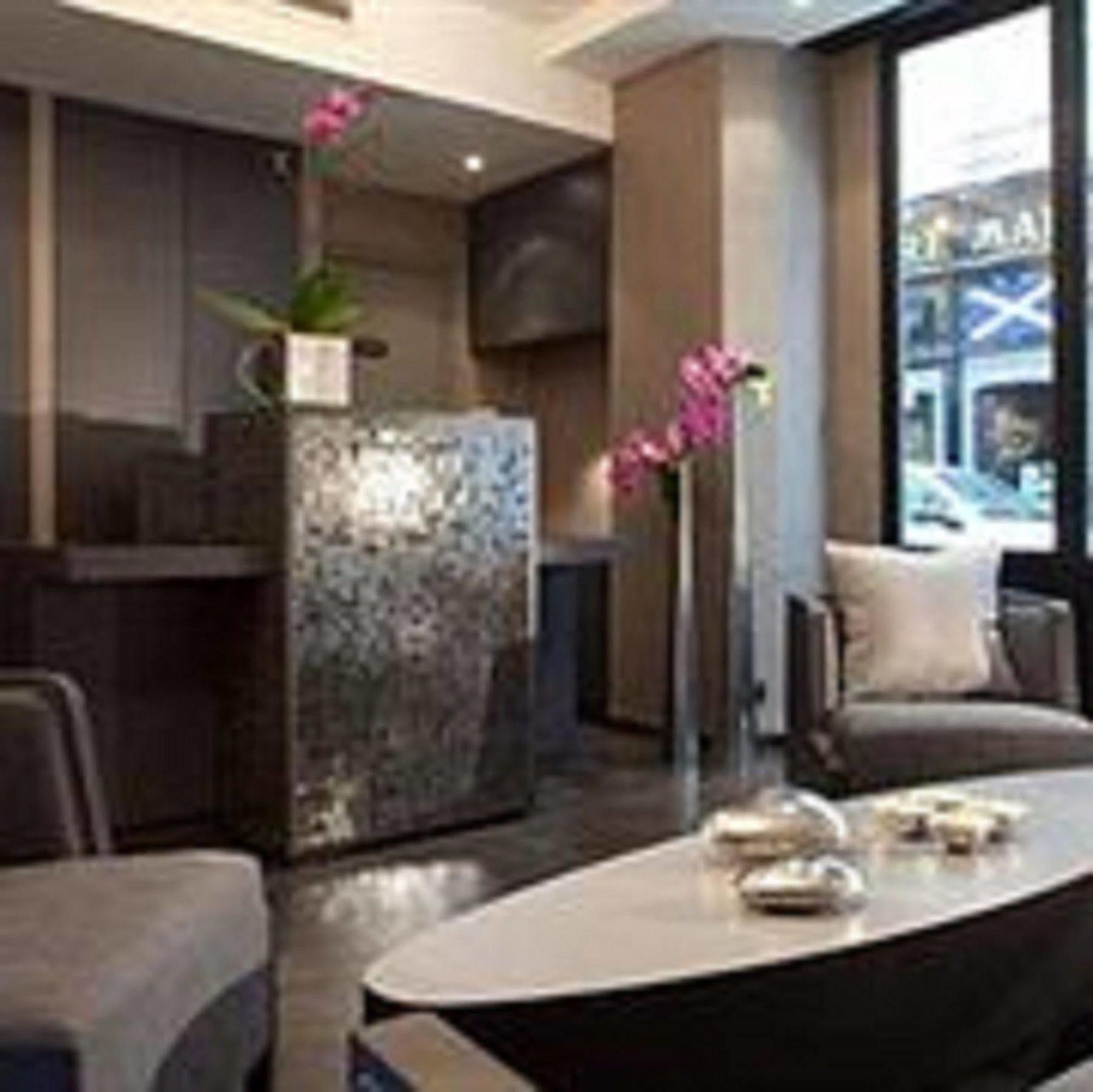 Hotel Caron Le Marais Paris Exteriör bild
